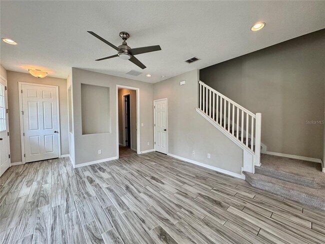 Foto del edificio - 8620 Wellington Blue Ln