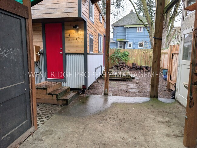 Foto del edificio - 5326 N Montana Ave