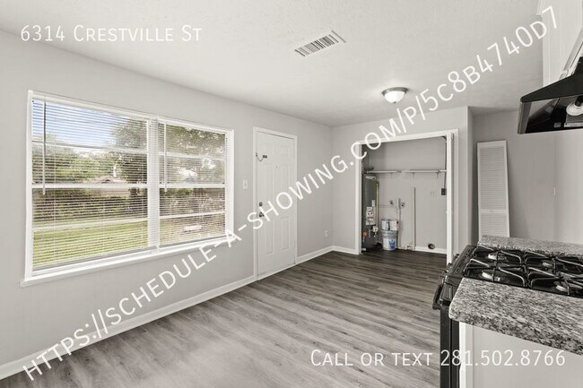 Foto del edificio - 6314 Crestville St
