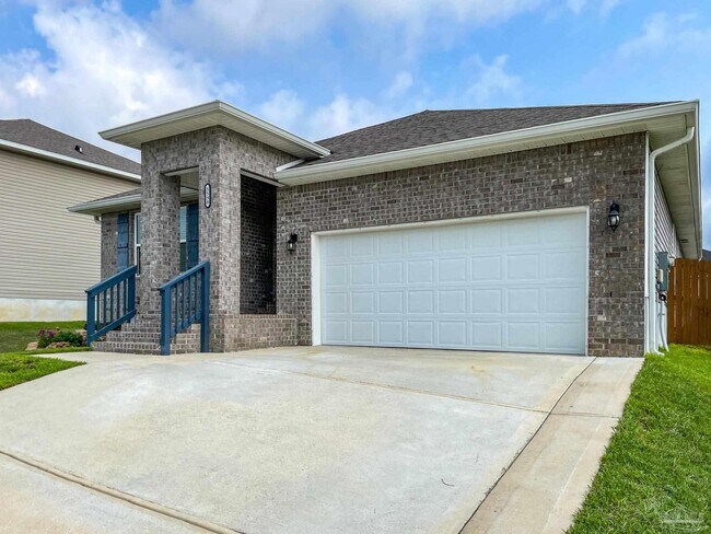 Building Photo - 5598 Guinevere Ln
