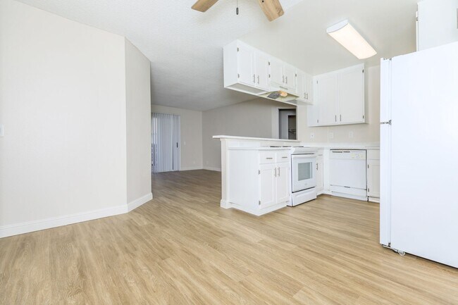 Foto del interior - Penn, LLC d/b/a Valley Breeze Apartments