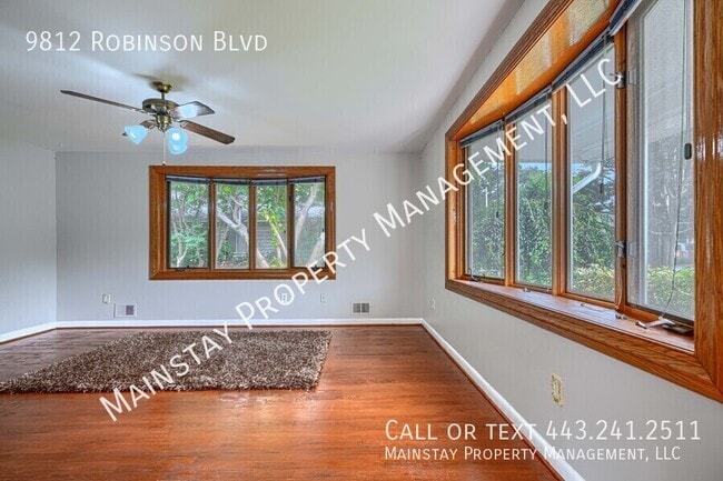 Building Photo - 9812 Robinson Blvd