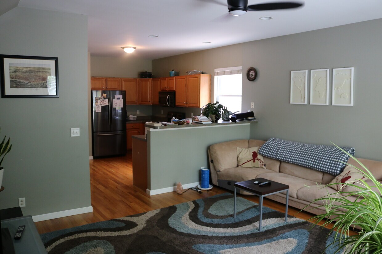 Living Room - 7243 AMHERST AVE