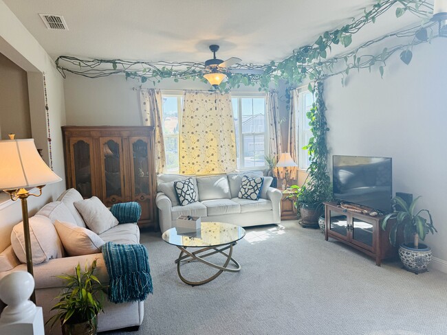 Building Photo - 1141 Veranda Wy