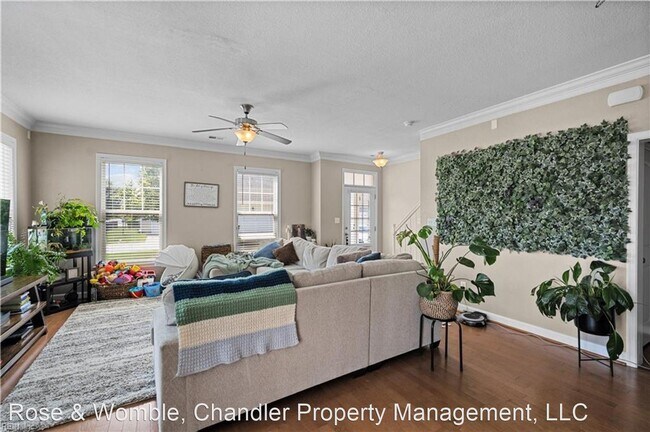 Foto del edificio - 2 br, 2.5 bath House - 519 Nesbit Dr^^