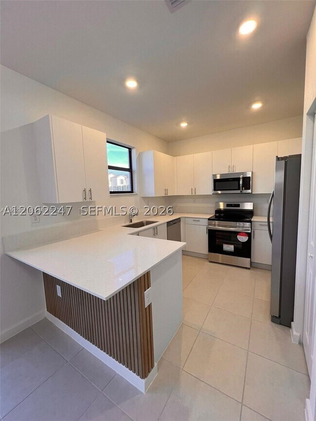 Foto del edificio - 23055 SW 129th Ave