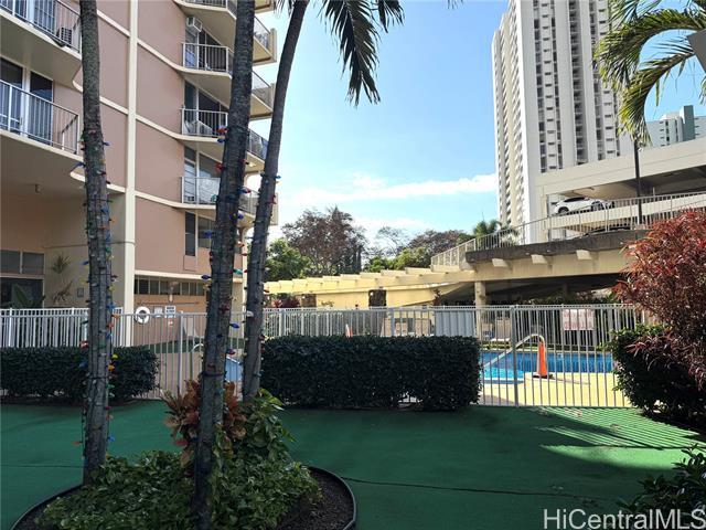 Foto del edificio - 98-450-450 Koauka Loop