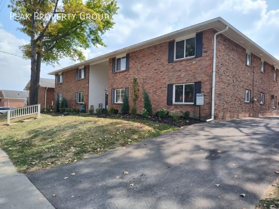 Primary Photo - Available in October! 1 Bedroom Apartments...