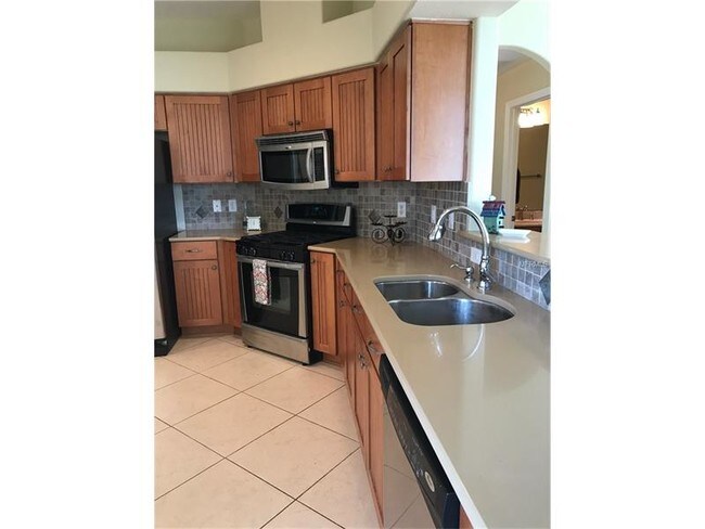 Foto del edificio - 27902 Everglades Way