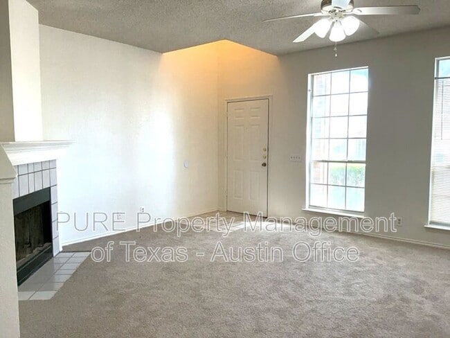 Building Photo - 512 Dusty Leather Ct