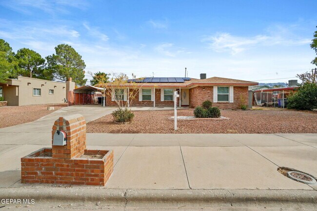 Foto del edificio - 4113 Blackstone Ct