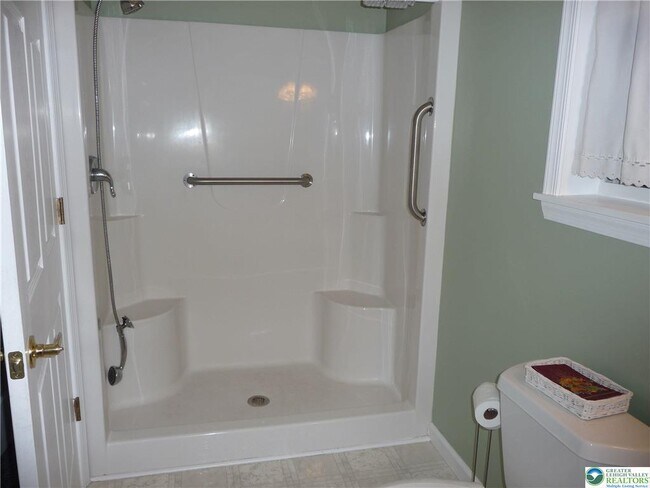 Foto del edificio - 4705 Pheasant Run Ct