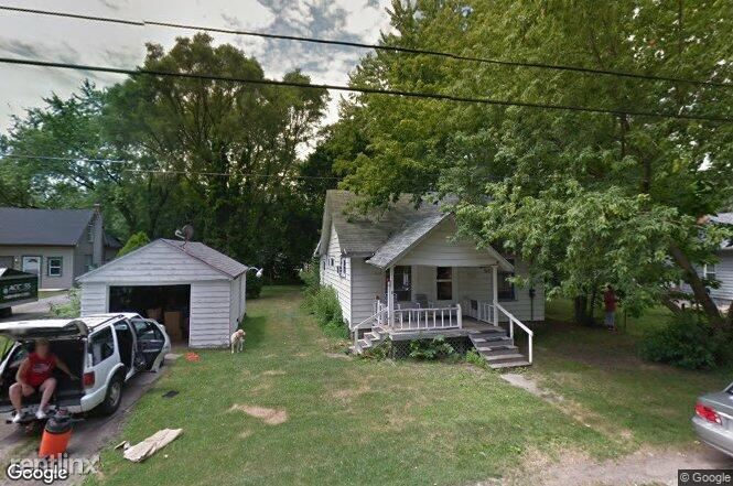 Primary Photo - 2 br, 1 bath House - 413 N Catherine st