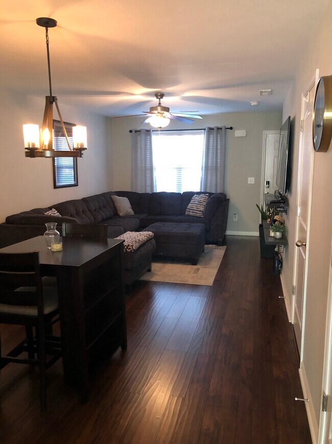 Photo - 185 Cobblestone Place Dr Townhome