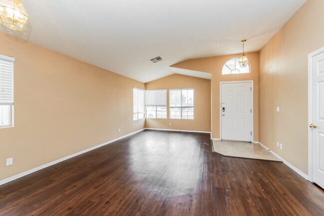 Foto del edificio - 5116 Brookmere Dr