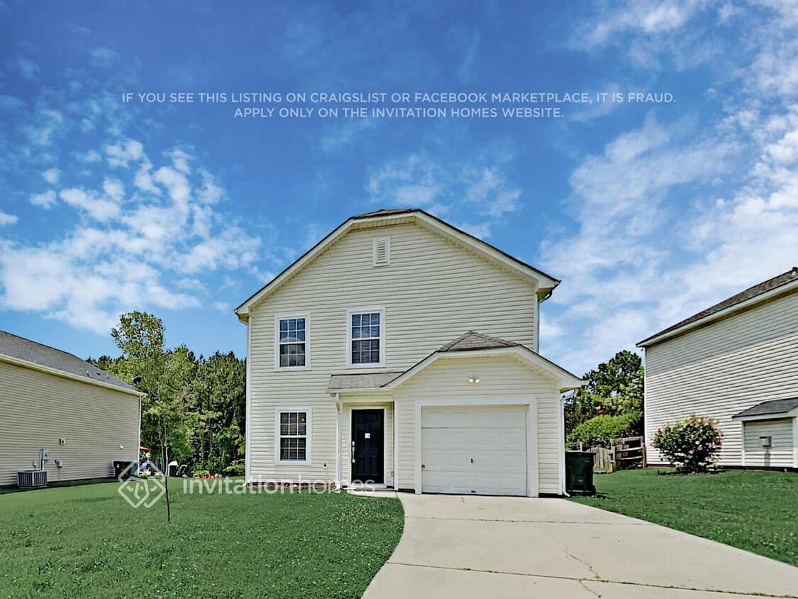 Foto principal - 2636 Captains Watch Rd NE