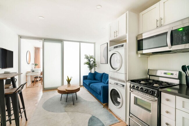 Foto del edificio - 244 E 75th St