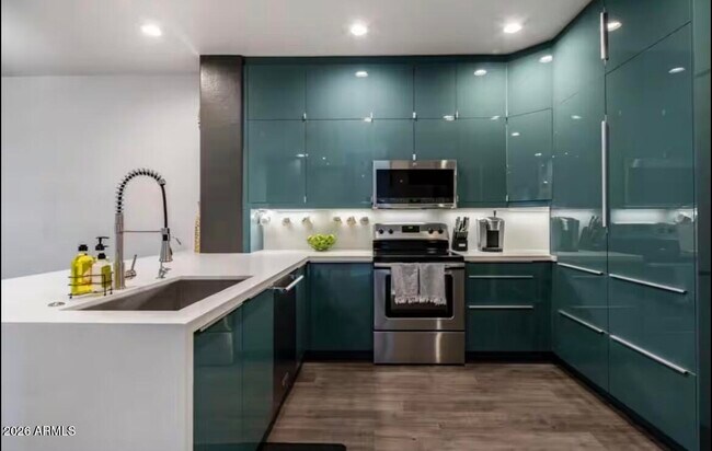 Foto del edificio - 7021 E Earll Dr