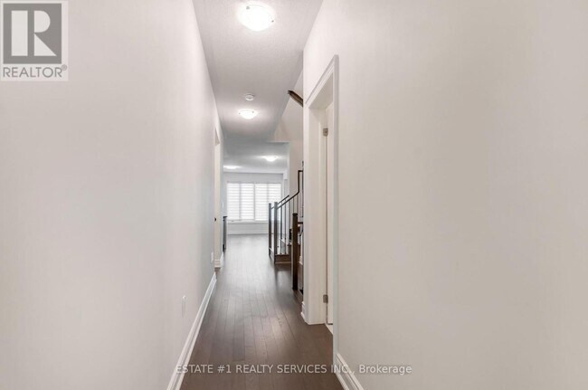 Building Photo - 29 Bermondsey Wy