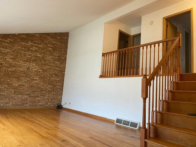 Sala de estar - 920 N Milwaukee Ave