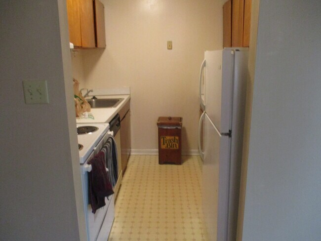 Foto del edificio - 545 Burgoyne Rd