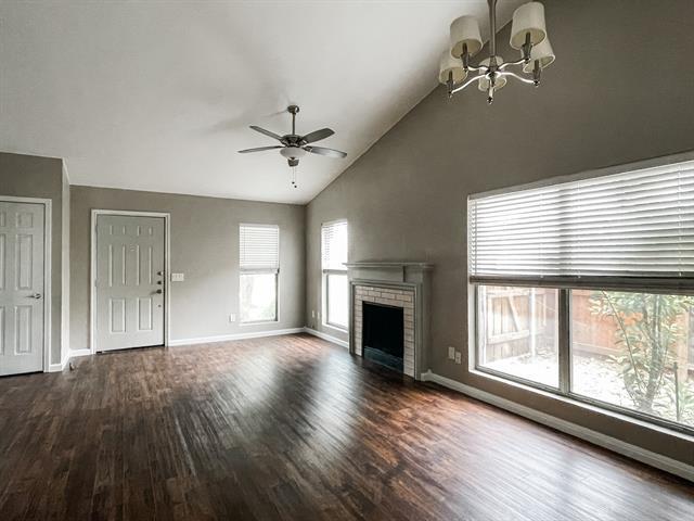 Building Photo - 2408 Country Hollow Ln