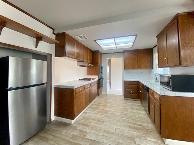 Building Photo - Lovely 3-bedroom home for rent in Fremont! – Glenmoor Neighborhood!