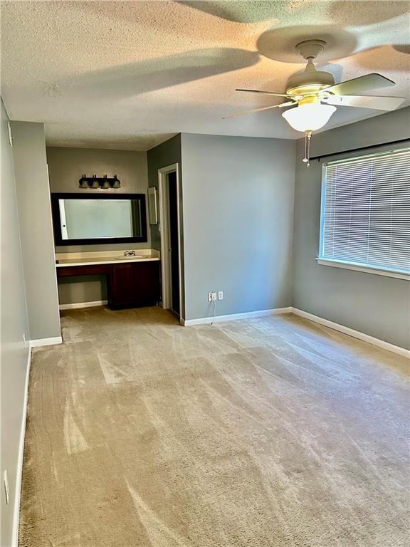 Foto del edificio - 6701 Dickens Ferry Rd