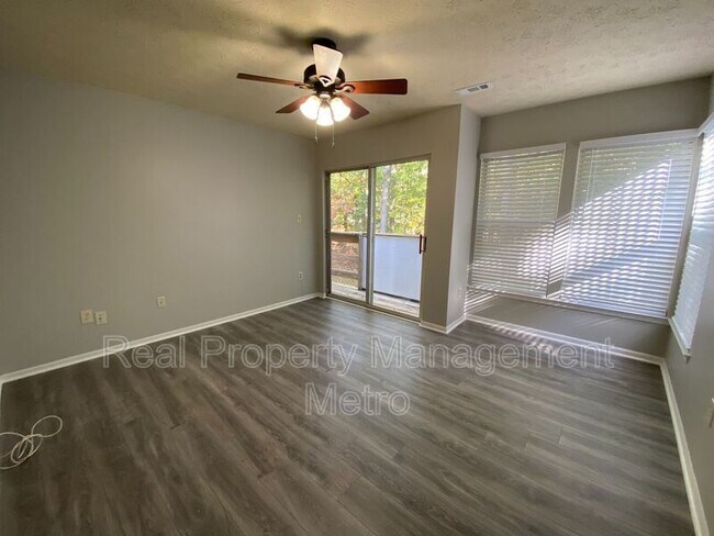 Foto del edificio - 11450 Little Patuxent Pkwy