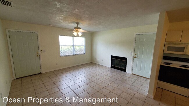 Foto del edificio - 3 br, 2 bath House - 111 Valencia Drive