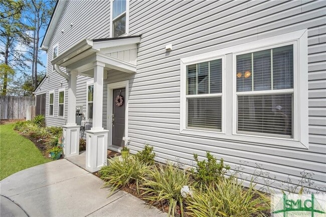 Building Photo - 120 Benelli Dr