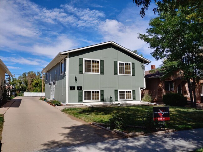 1605 12th Street Duplex - 1605 12th Street Unit 2