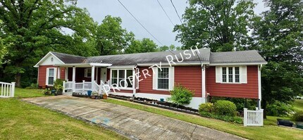 Building Photo - 3229 Westonia Dr