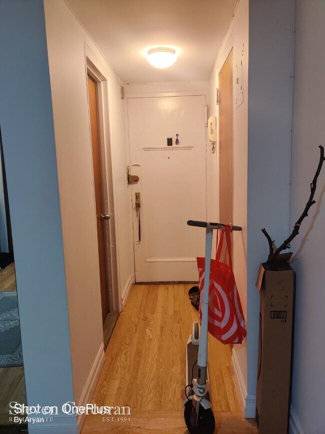 Building Photo - 0 bedroom in New York NY 10017