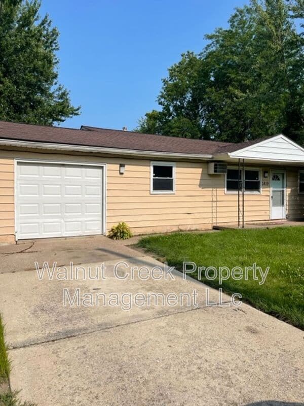 Foto del edificio - 3819 Clifton Ave