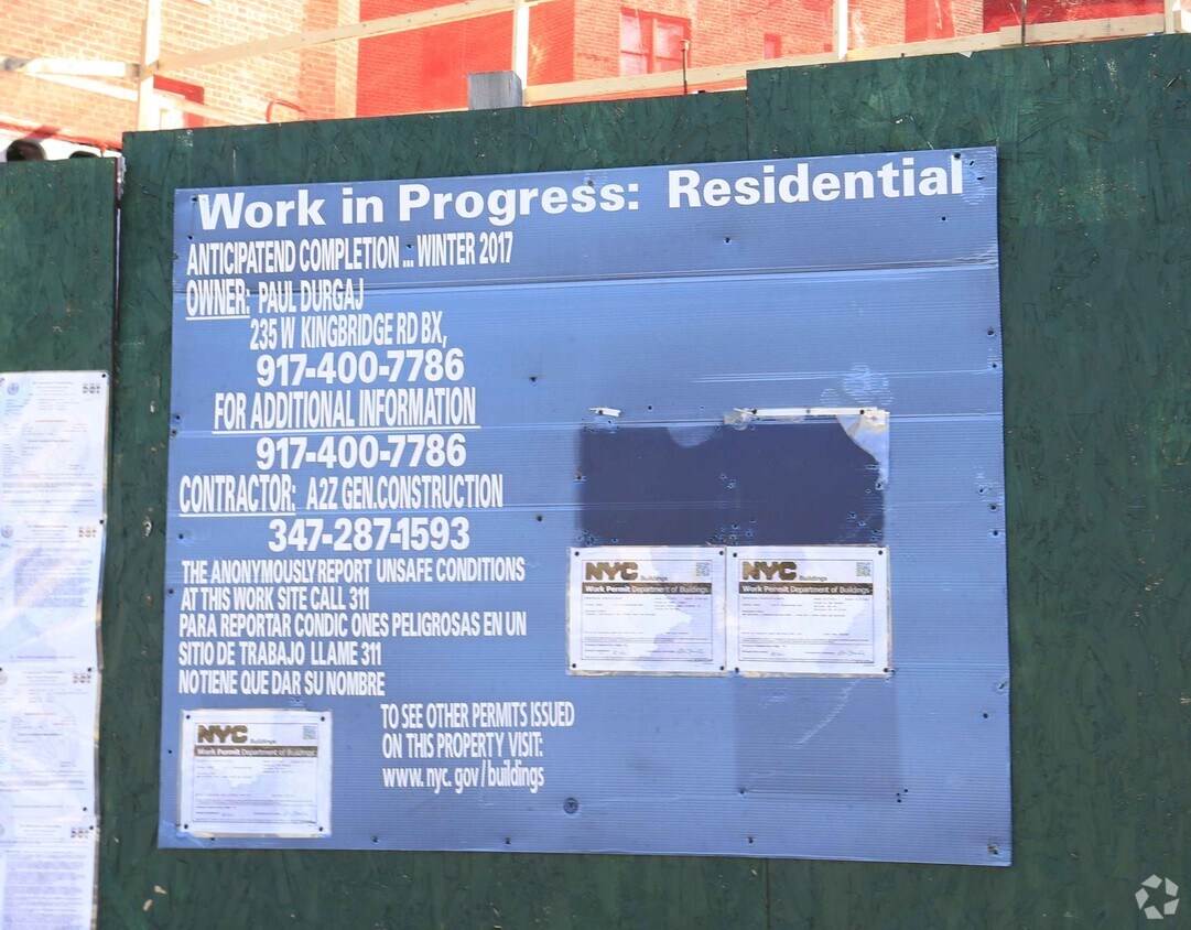 Fotografía del edificio - 235 W Kingsbridge Rd