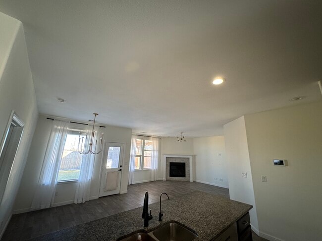 Building Photo - 7018 Thomas Paine Rd