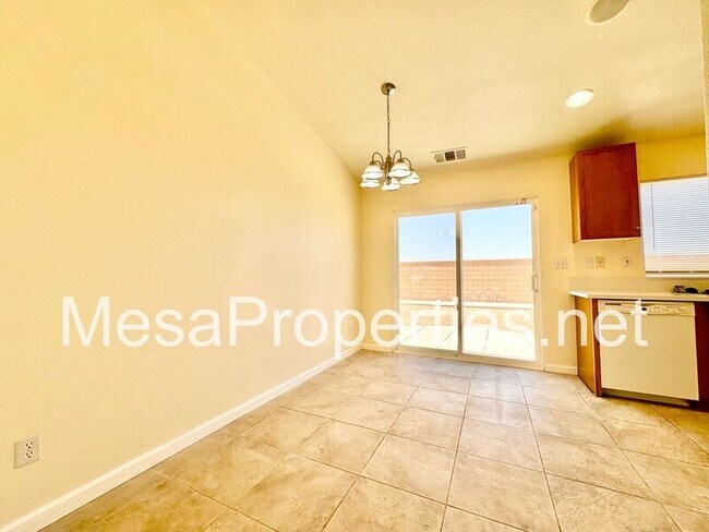 Building Photo - 10978 Windcrest St.