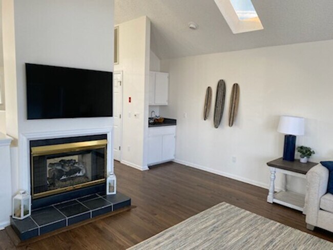 Building Photo - NORTH END VIRGINIA BEACH