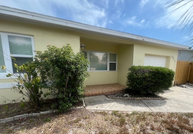 Front of house & Garage - 5872 40th Ave N