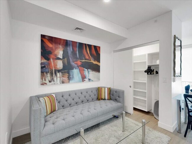 Foto del edificio - 817 N 6th St