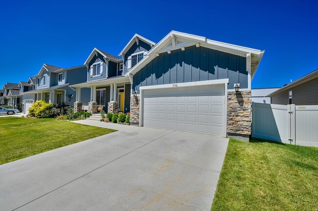 Building Photo - 774 Star Spangled Dr