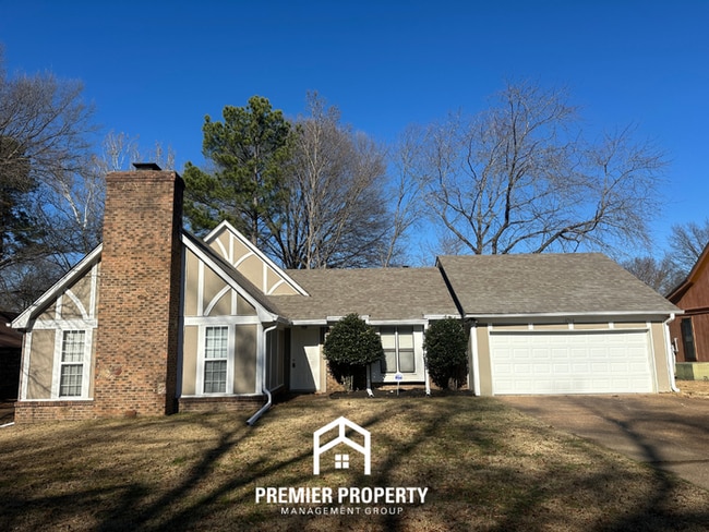 Photo - 6764 Henredon Dr House