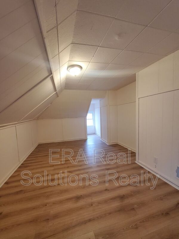 Foto del edificio - 63 S Richardson Ave