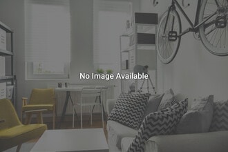 Building Photo - 2432 Milvia St