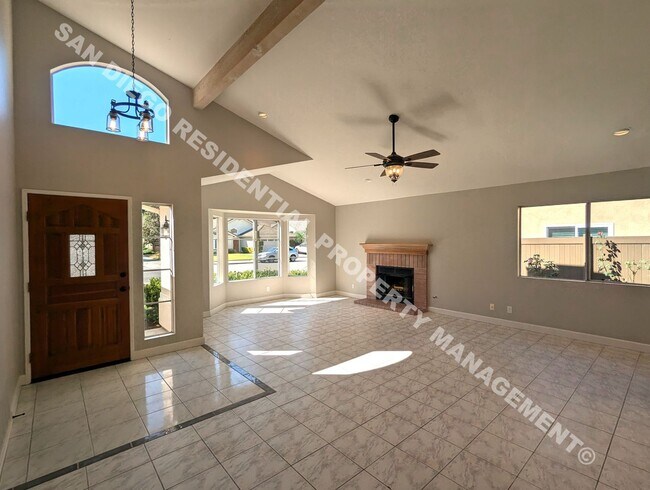 Building Photo - Charming Cottage in North Escondido near R...
