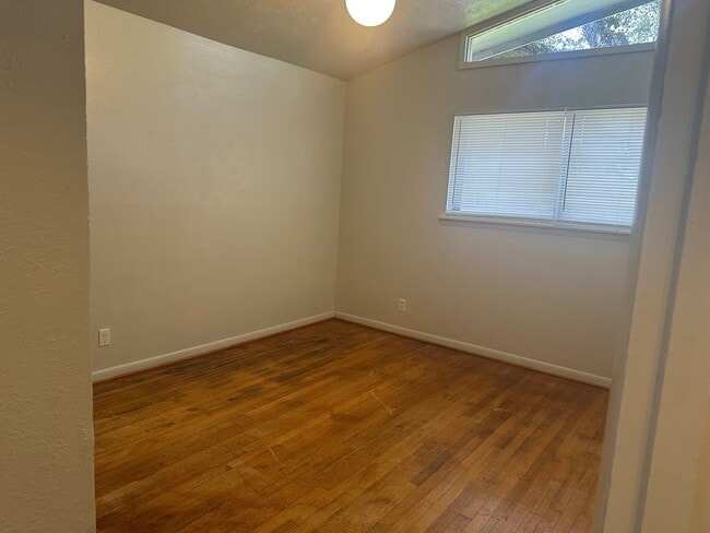 Foto del edificio - 319 Chestnut St