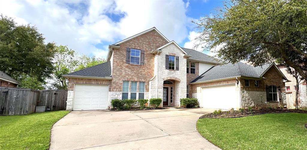 Foto principal - 5307 Riverstone Crossing Dr