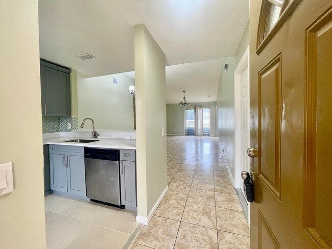 Foto del edificio - 6745 4th St