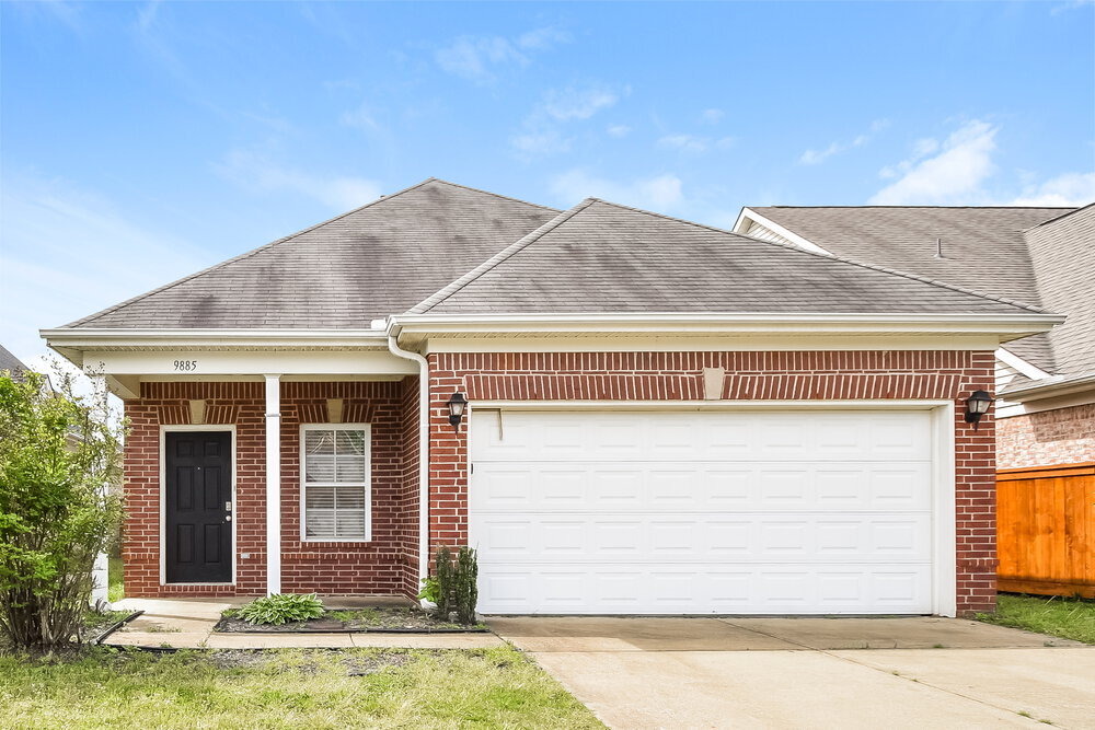 Primary Photo - 9885 White Poplar Dr